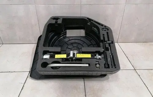 Audi A5 8T 8F First aid kit 8T0012108