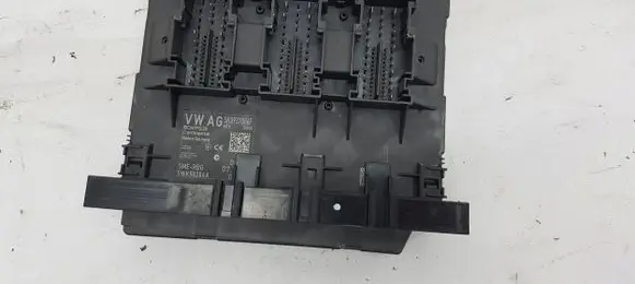 Volkswagen Golf VI Sensor 10004