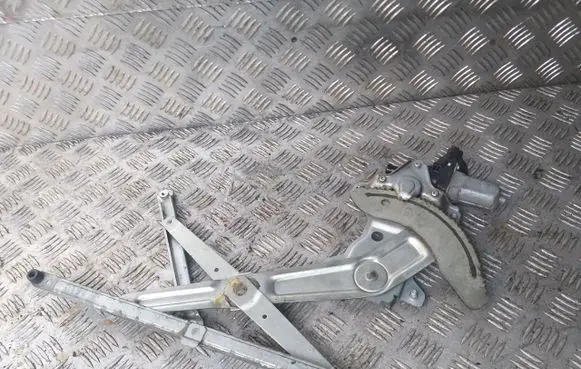 Suzuki Swift II Rear door window regulator with motor