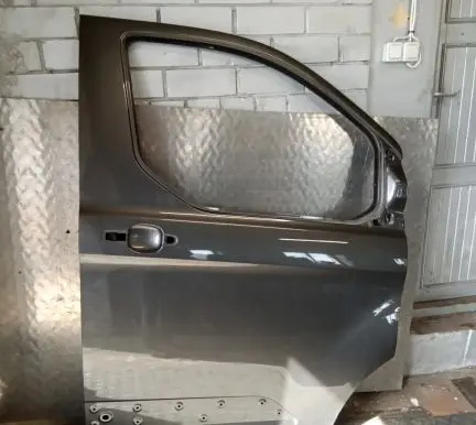 Ford Tourneo Custom Front door