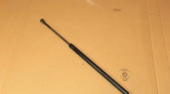 BMW X5 E53 Tailgate/trunk strut/damper 8402405