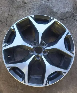 R18 alloy rim