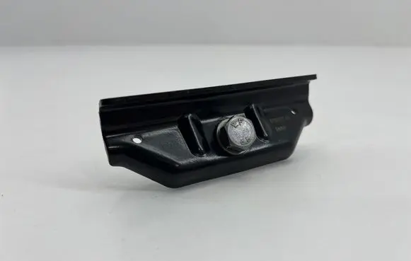 Battery bracket