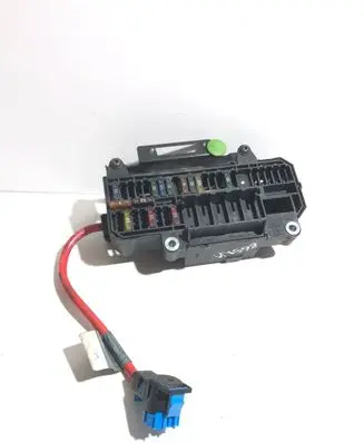 BMW 7 E65 E66 Fuse box set 690058301 10688710