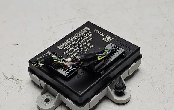 Ford Focus Door control unit/module F1ET14B533BG A13175804 F1ET14C108AG