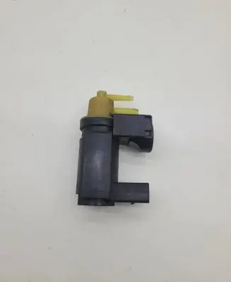 Volvo V40 Turbo solenoid valve 31339808