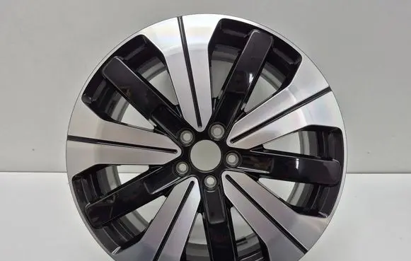 Volvo XC40 R19 alloy rim 32358728