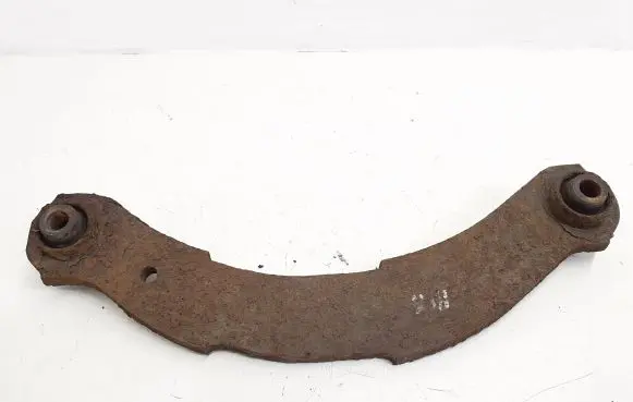 Mitsubishi Outlander Rear control arm