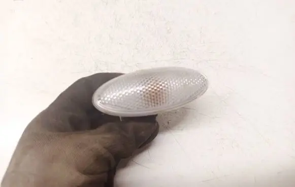 Toyota RAV 4 (XA30) Front fender indicator light 12513