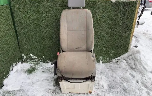 Volkswagen Crafter Front driver seat 13104748 14050524