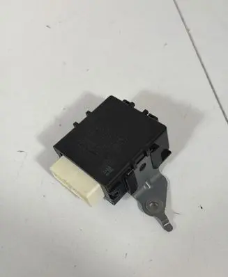 Toyota C-HR I Window wiper relay 85940F4010