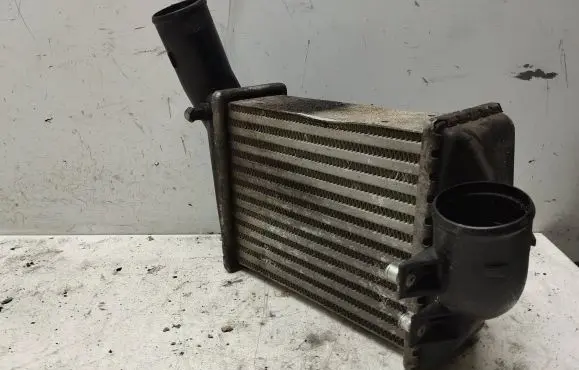 Audi A6 S6 C4 4A Intercooler radiator