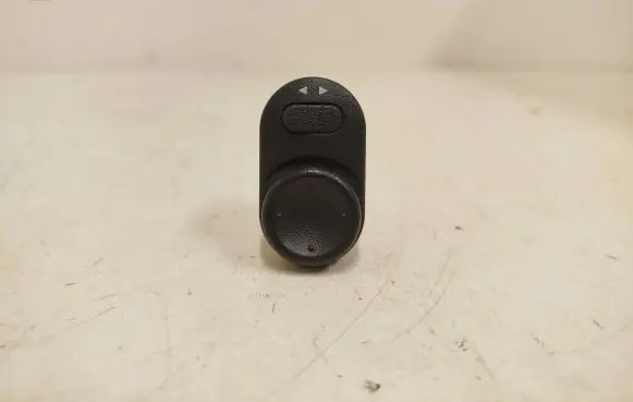 Opel Zafira A Wing mirror switch 09226861 0283T