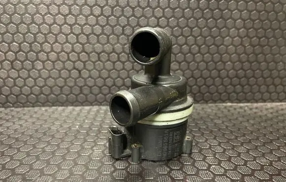 Volkswagen PASSAT B7 Electric auxiliary coolant/water pump 5N0965561A 1712221 12402100302