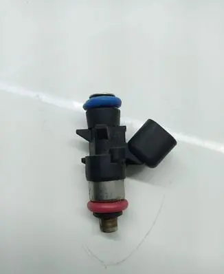 Chrysler Pacifica Fuel injector 05281427AA