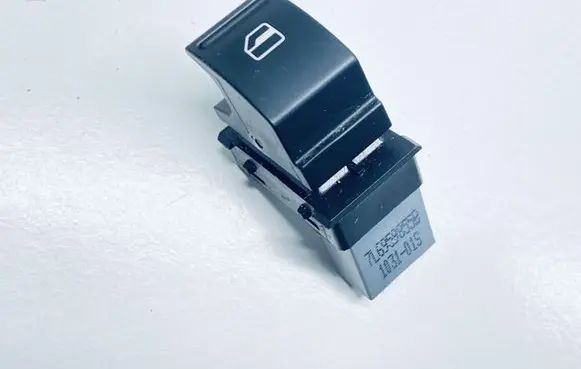 Volkswagen PASSAT B7 Electric window control switch 7L6959855B