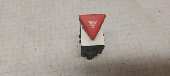 Volkswagen PASSAT B6 Hazard light switch 3C0953509A