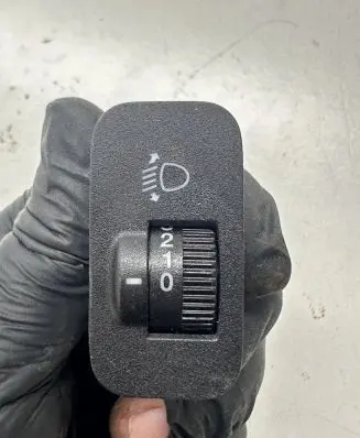 Honda Jazz Headlight level height control switch M20010 HJSS5A