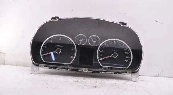 Hyundai i30 Speedometer (instrument cluster) 940032L520