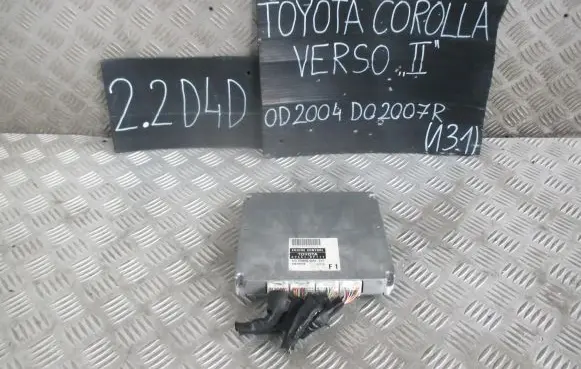Toyota Corolla Verso AR10 Engine control unit/module 896610F111