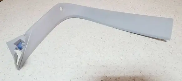 Tailgate trim