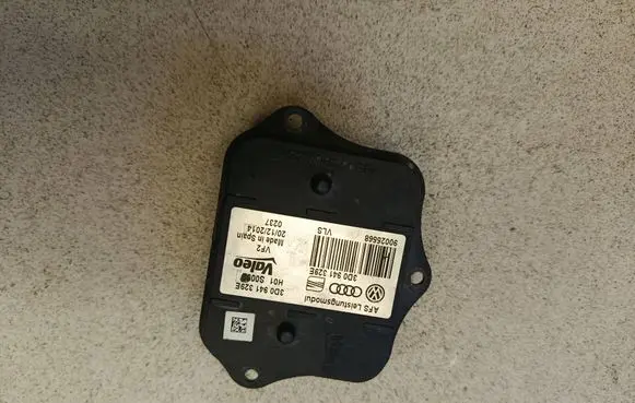Volkswagen Golf VII Headlight ballast module Xenon 3D0941329 3D0941329E
