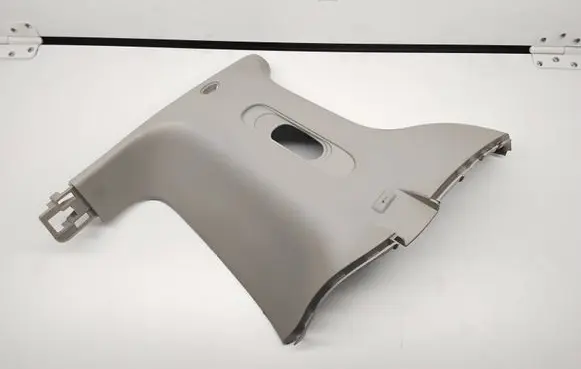 Chrysler Pacifica (C) pillar trim 101870130AYR