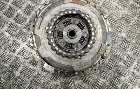 Audi Q2 - Clutch set kit