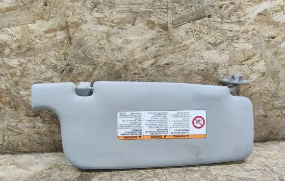 Mitsubishi Outlander Sun visor