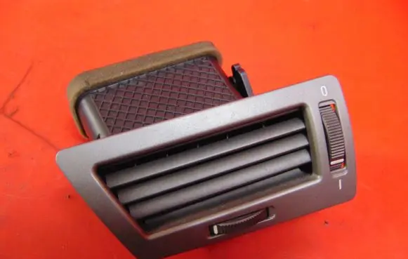 BMW 7 E65 E66 Dashboard side air vent grill/cover trim 8223333