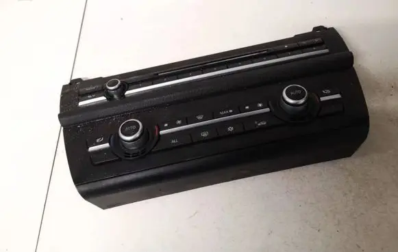 BMW 5 GT F07 Climate control unit 924123901 9241239-01