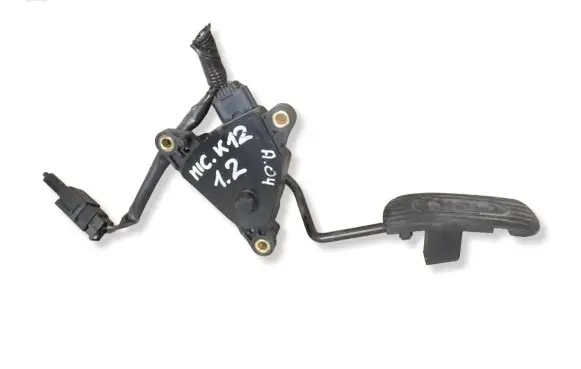Nissan Micra Accelerator throttle pedal 18002AX700 2696C 00630