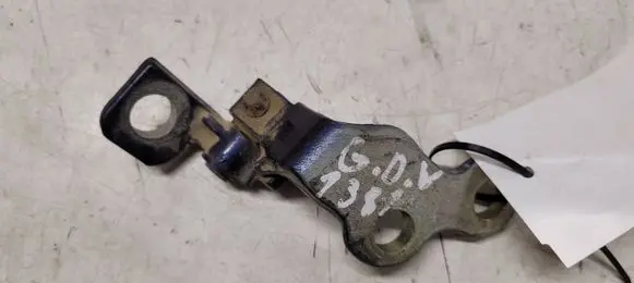 Ford Focus Rear door upper hinge