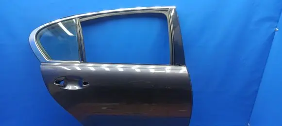 Rear door