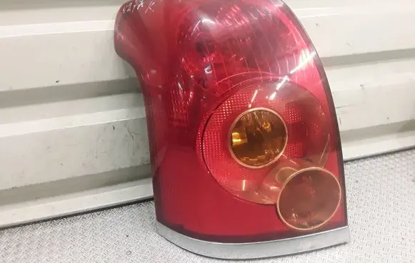 Toyota Avensis T250 Rear/tail lights 