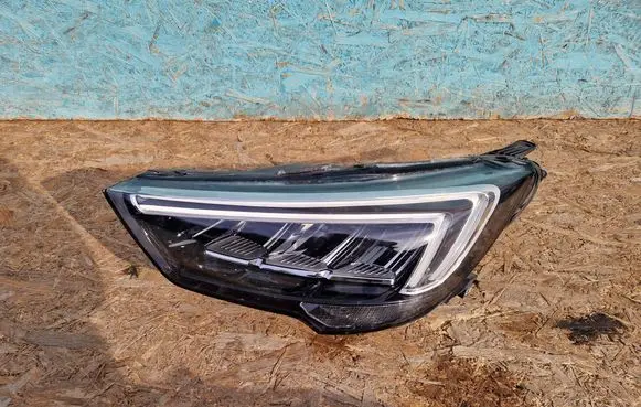 Opel Crossland X Headlight/headlamp