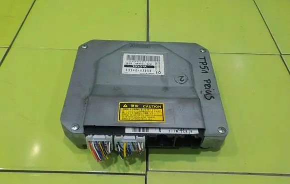 Toyota Prius (XW20) Engine control unit/module 8954047050 TP51
