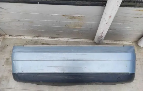 Audi A2 Rear bumper 8z807417