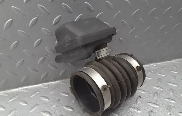 Nissan Note (E12) Air intake duct part