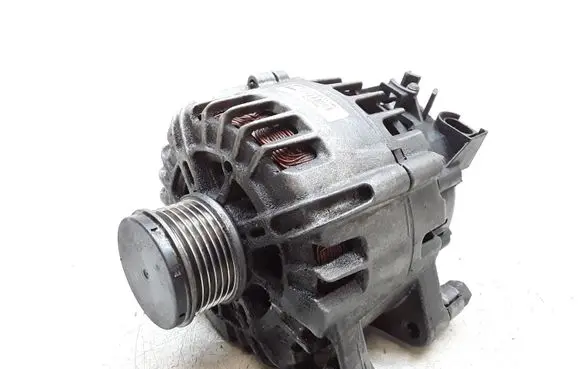 Volvo V70 Generator/alternator 904086