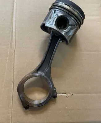Volkswagen Touareg II Piston with connecting rod 59AE