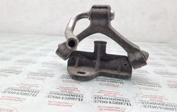 Audi A4 S4 B7 8E 8H Muffler mount bracket/holder 4B0253663E 8E0253147