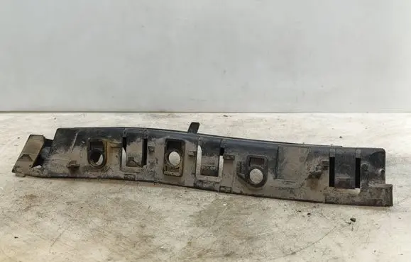 Citroen C5 Front bumper mounting bracket 9681058880 2001499