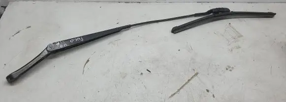 Volkswagen Polo V 6R Front wiper blade arm 6R1955410A