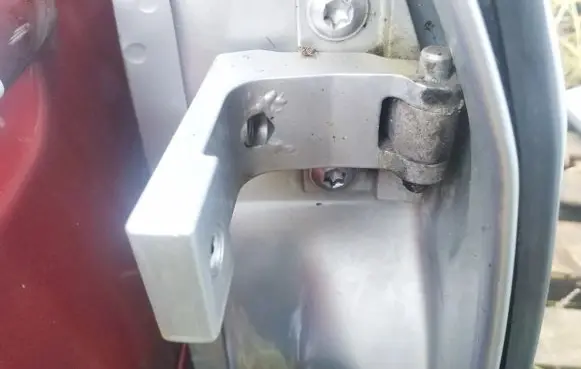 Audi A8 S8 D2 4D Rear door lower hinge