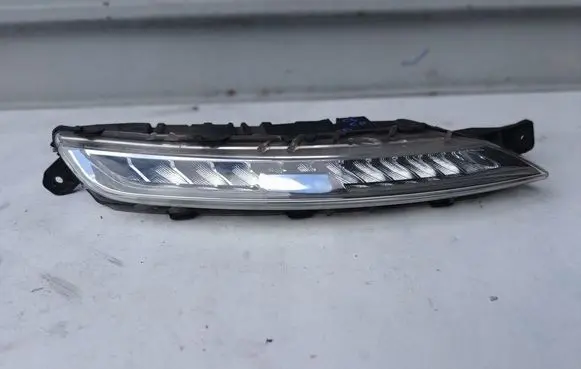 Citroen C4 Grand Picasso LED Daytime headlight 9676036480