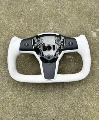 Tesla Model 3 Steering wheel 302J