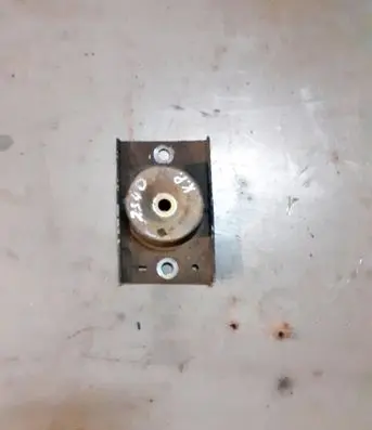 Opel Movano A Engine mount bracket