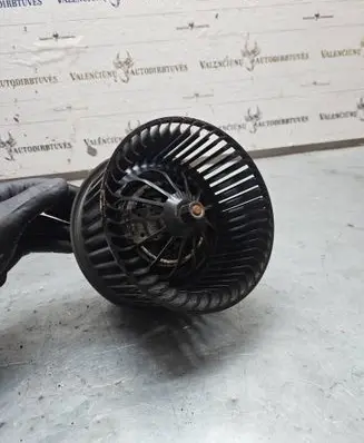 Ford Focus C-MAX Heater fan/blower 1736007103