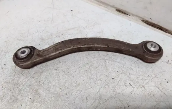 Mercedes-Benz E W212 Rear control arm